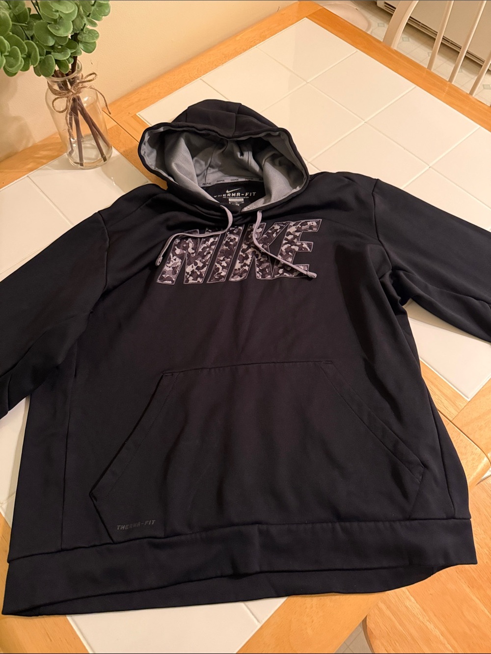 Nike Therma-Fit Men’s Hoodie Black with Camo